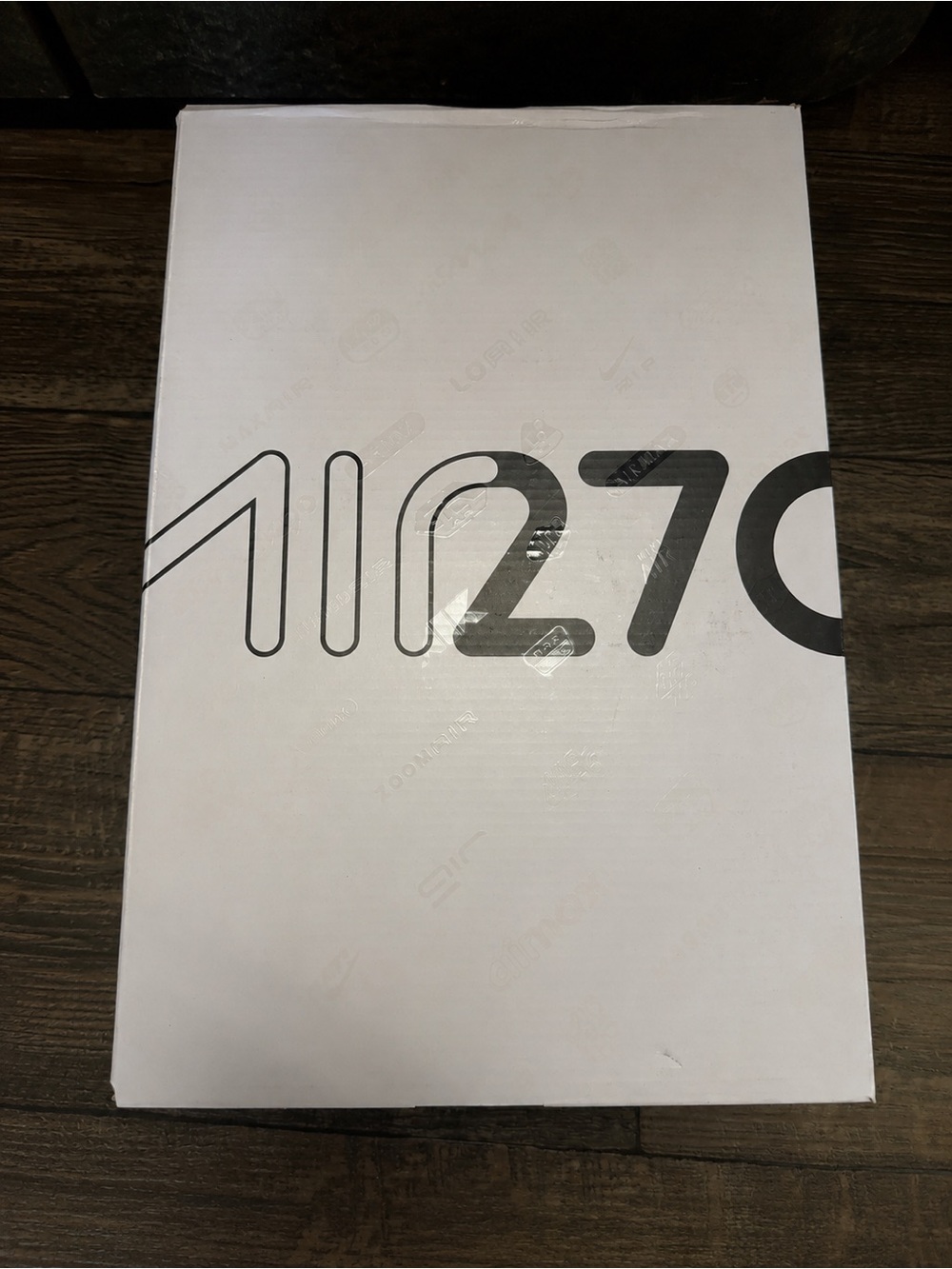 Women's Nike Air Max 270 Athletic Shoes White Black- White Size 6.5 AH6789-100 - Picture 6 of 7